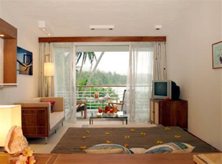 Le Meridien Barbarons Hotel Grand Anse  Exterior photo